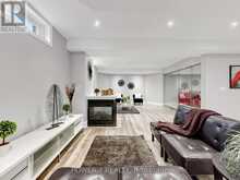 315 NORTH LAKE ROAD | Richmond Hill Ontario | Slide Image Thirty-six