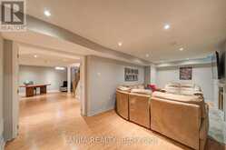 54 MEYER CIRCLE | Markham Ontario | Slide Image Twenty-seven