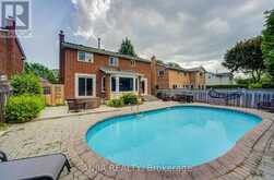 54 MEYER CIRCLE | Markham Ontario | Slide Image Thirty-three