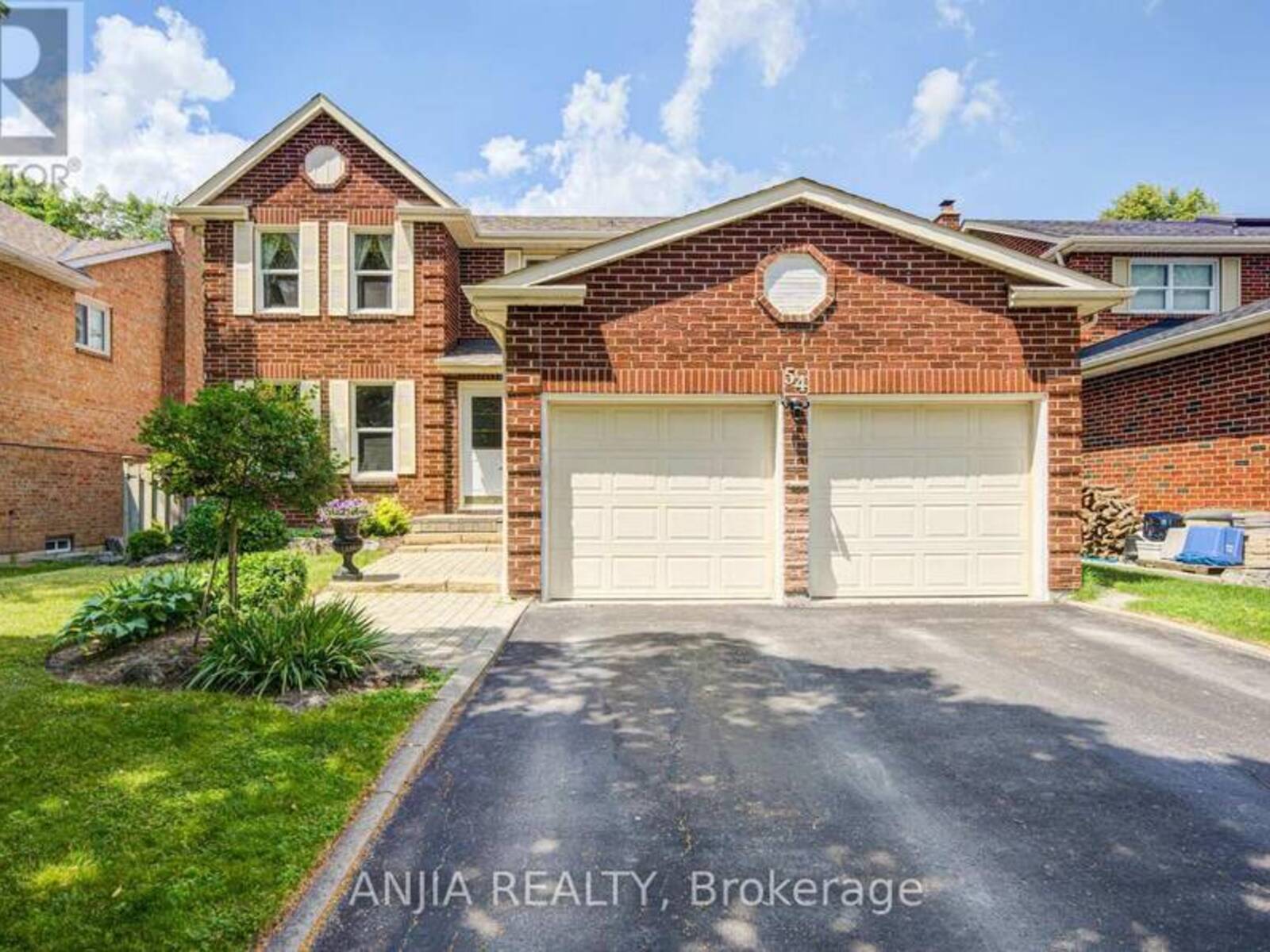 54 MEYER CIRCLE, Markham, Ontario L3P 4C4