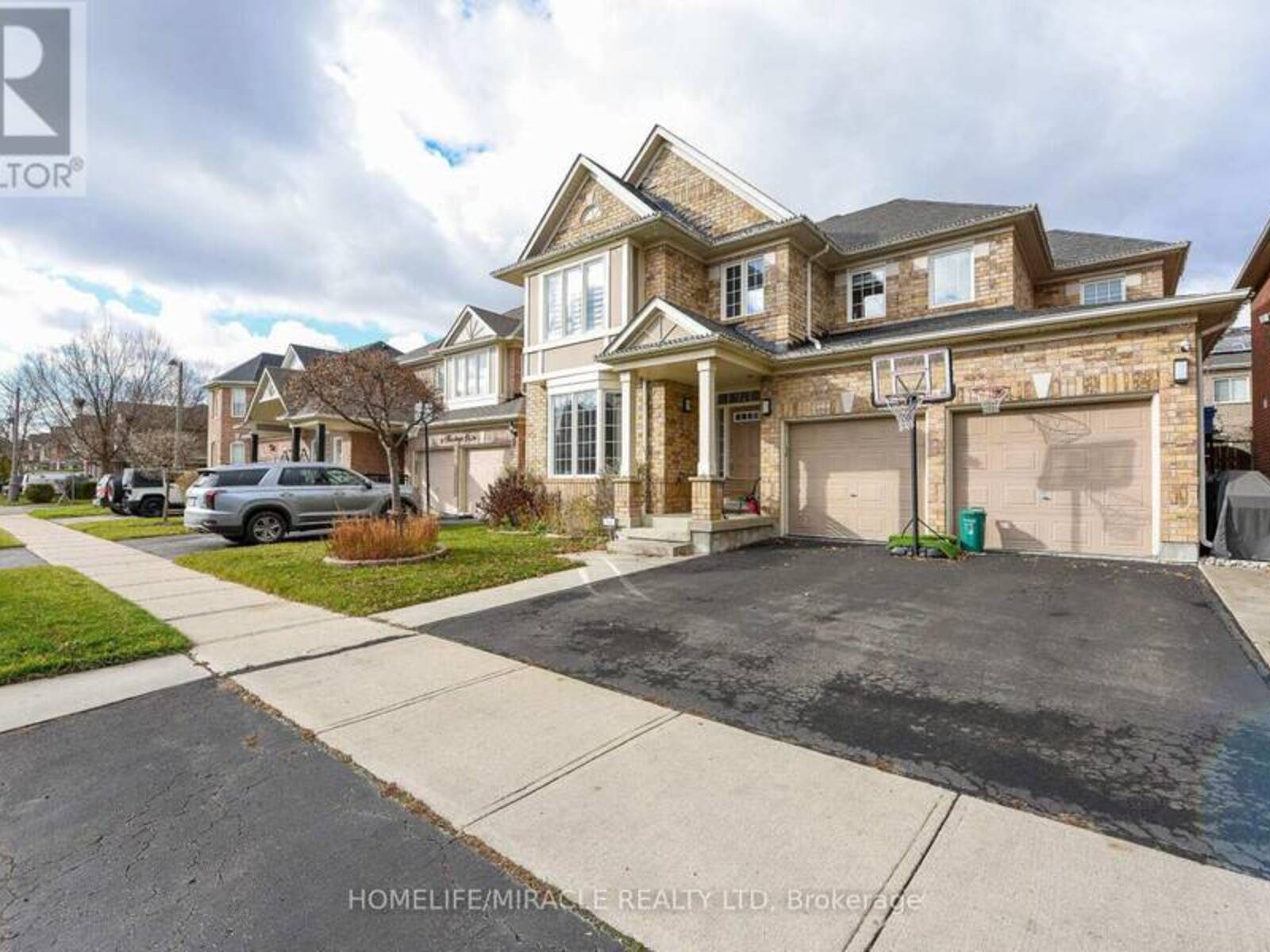 6 MENDOZA DRIVE, Brampton, Ontario L7A 3M3