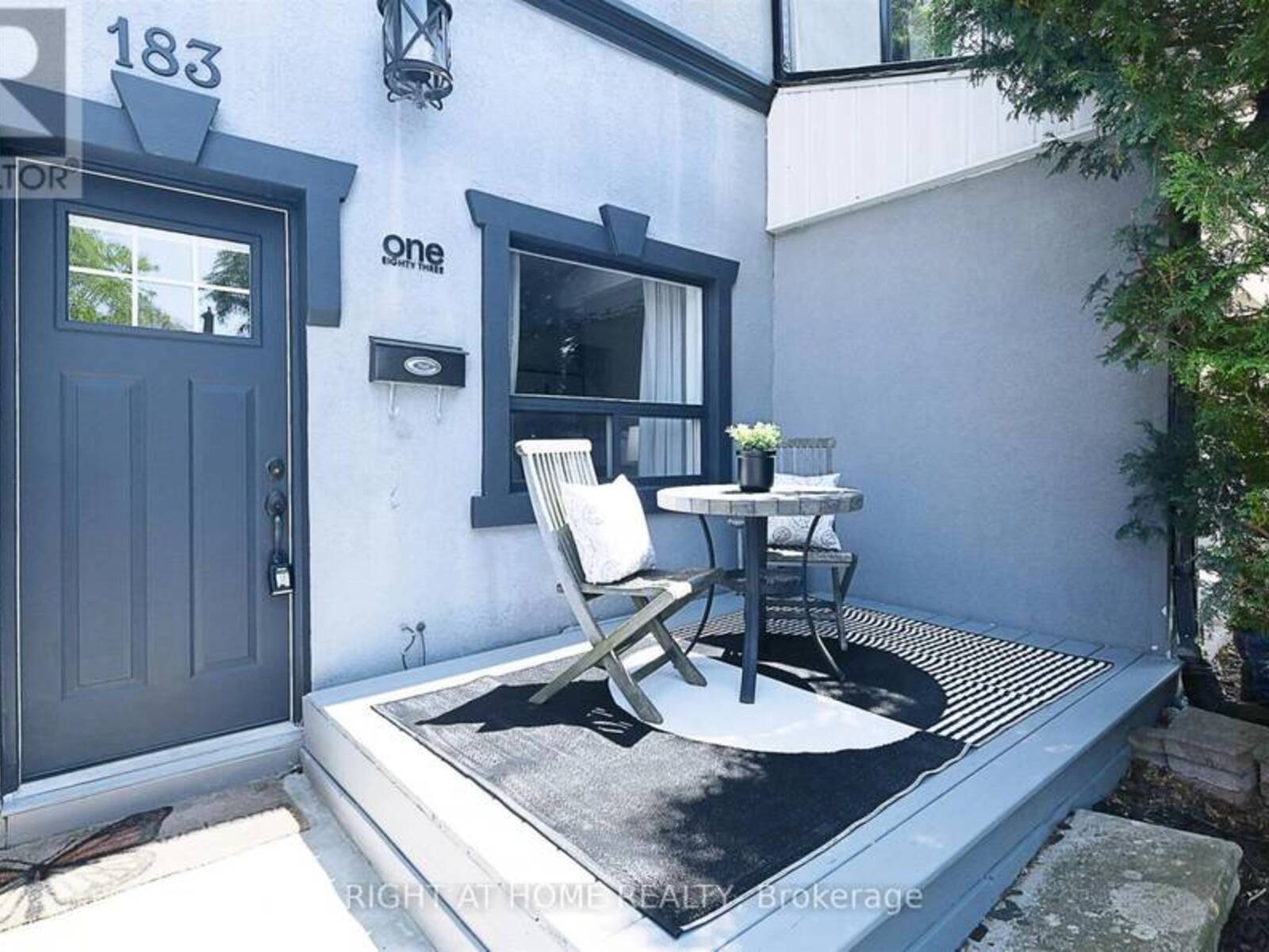 183 EARLSCOURT AVENUE, Toronto, Ontario M6E 4B2