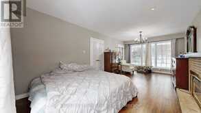 301 GARNER ROAD E | Ancaster Ontario | Slide Image Seventeen