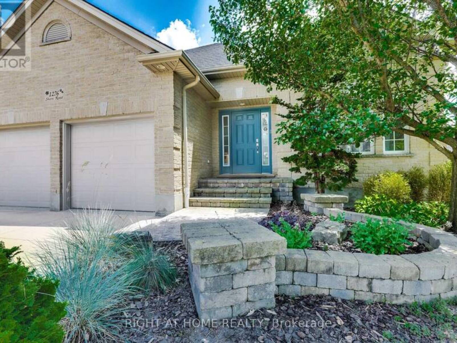 1276 SHORE ROAD, London, Ontario N6K 4Z7