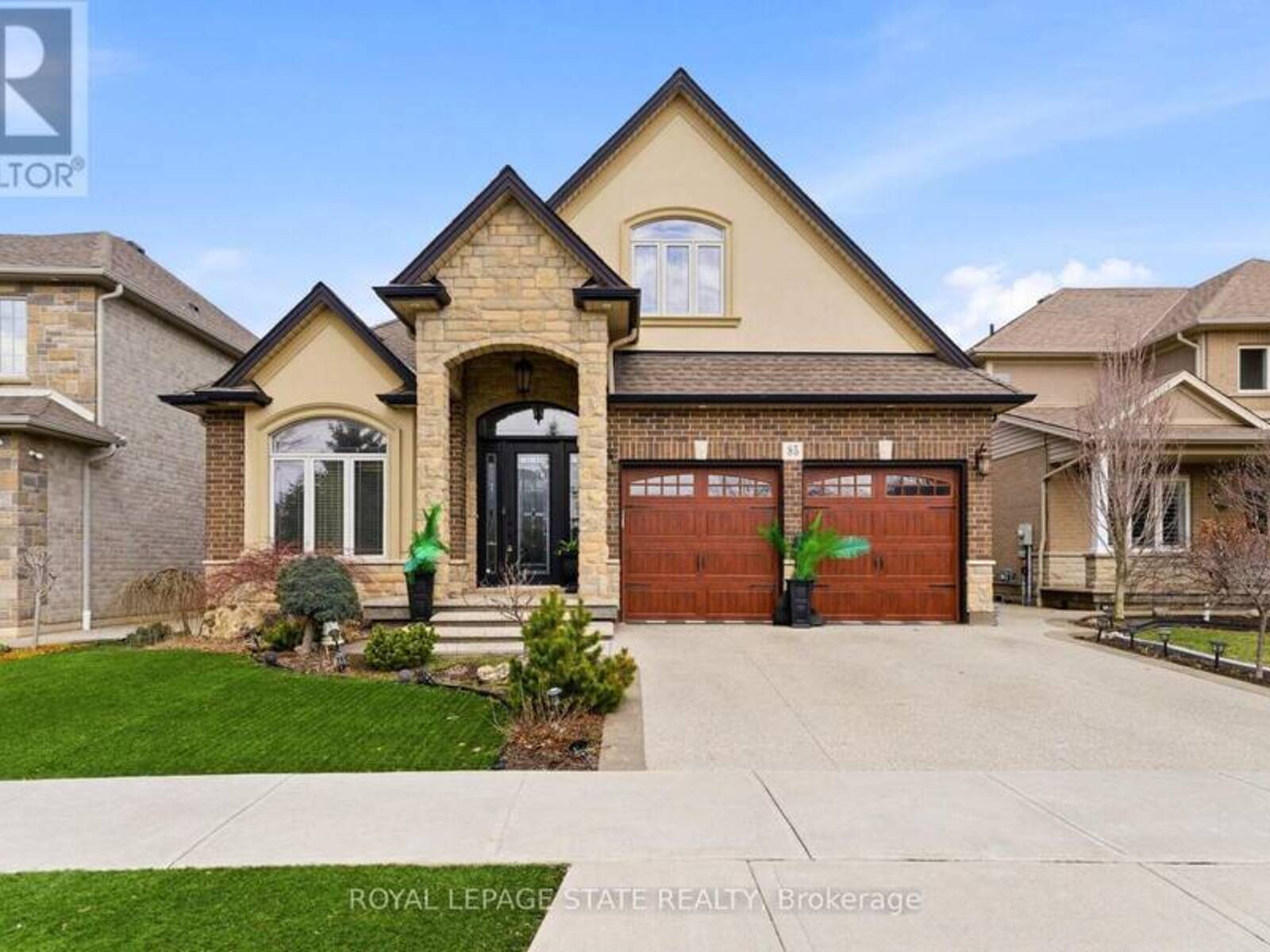 85 HILLCROFT DRIVE, Hamilton, Ontario L9J 3W9