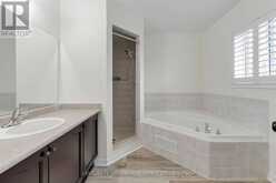 27 CLAIR AVENUE | Whitby Ontario | Slide Image Eighteen
