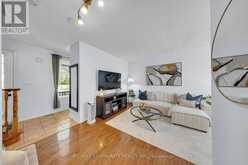 65 WHITE'S HILL AVENUE | Markham Ontario | Slide Image Eight