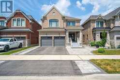 146 WANDERING GLIDER TRAIL | Bradford West Gwillimbury Ontario | Slide Image Three