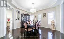 602 HAMMOND STREET | Shelburne Ontario | Slide Image Eight