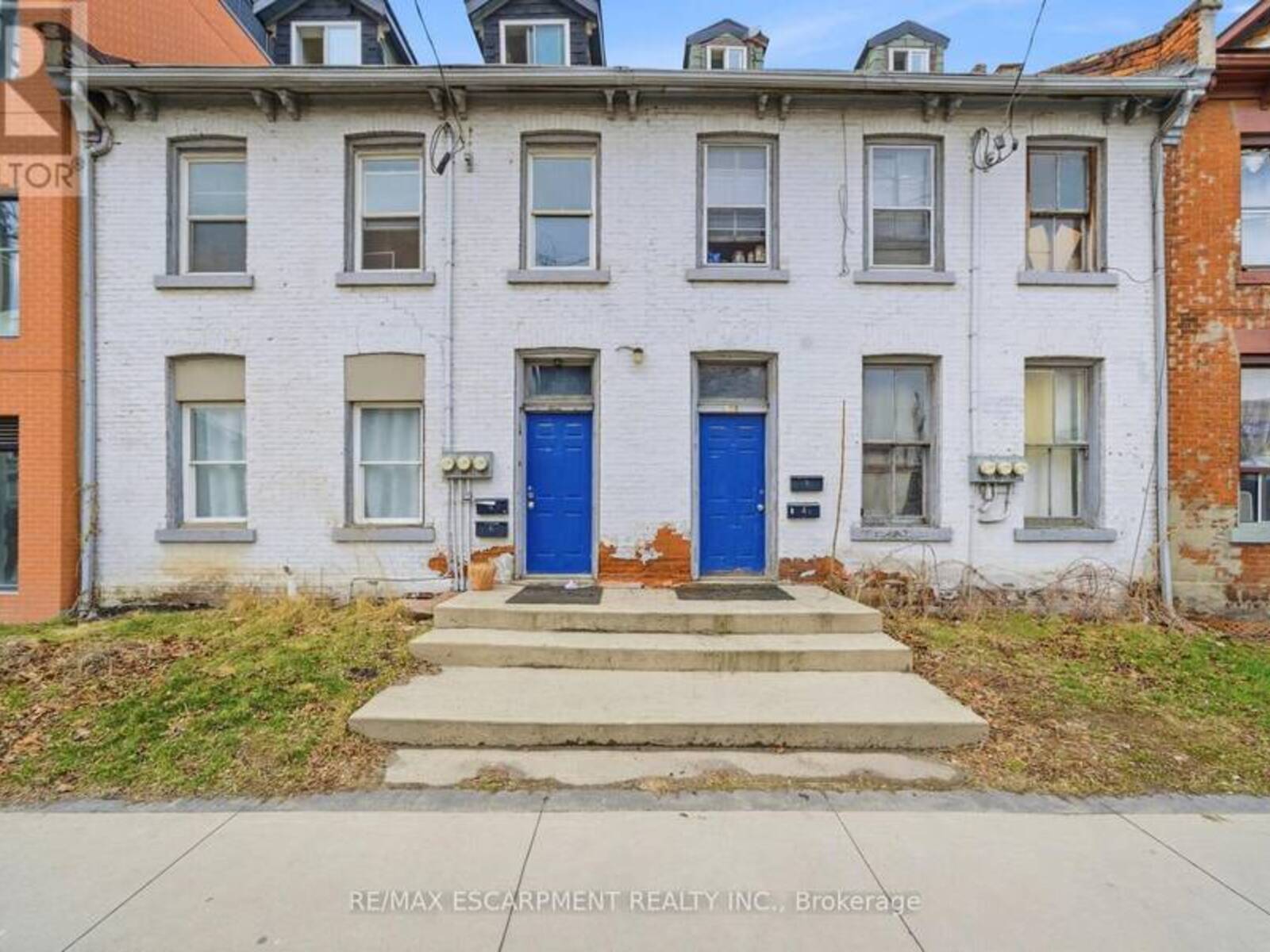 133-135 WELLINGTON STREET, Hamilton, Ontario L8R 1N4