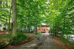 176 FARLAIN LAKE ROAD E | Tiny Ontario | Slide Image Forty-two