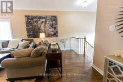 61 MCINTYRE DRIVE | Barrie Ontario | Slide Image Twelve