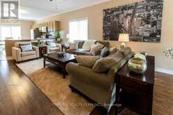 61 MCINTYRE DRIVE | Barrie Ontario | Slide Image Seventeen