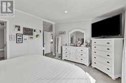 13 HICKORY HOLLOW | Nanticoke Ontario | Slide Image Nineteen
