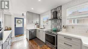 33 NEAPOLITAN DRIVE | Toronto Ontario | Slide Image Nine