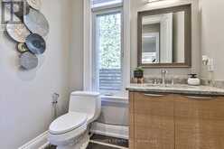 65 SUNSET BEACH ROAD | Richmond Hill Ontario | Slide Image Seventeen