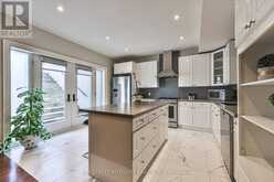 65 SUNSET BEACH ROAD | Richmond Hill Ontario | Slide Image Forty-one