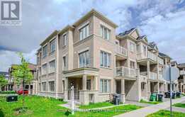 65 FRUITVALE CIRCLE | Brampton Ontario | Slide Image Four