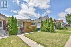 1635 ELSMERE AVENUE | Windsor Ontario | Slide Image Four