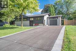 158 PARK AVENUE | Newmarket Ontario | Slide Image Two