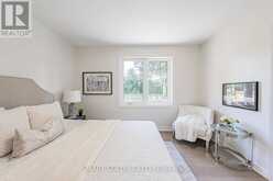 158 PARK AVENUE | Newmarket Ontario | Slide Image Thirty