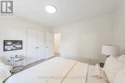 158 PARK AVENUE | Newmarket Ontario | Slide Image Thirty-two
