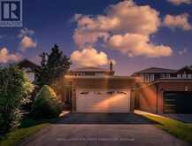 47 VELVET CRESCENT | Vaughan Ontario | Slide Image Two
