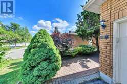 47 VELVET CRESCENT | Vaughan Ontario | Slide Image Five