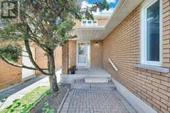 47 VELVET CRESCENT | Vaughan Ontario | Slide Image Six
