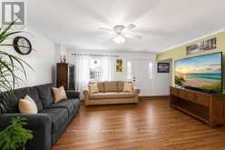 93 RONALD AVENUE | Tiny Ontario | Slide Image Eight