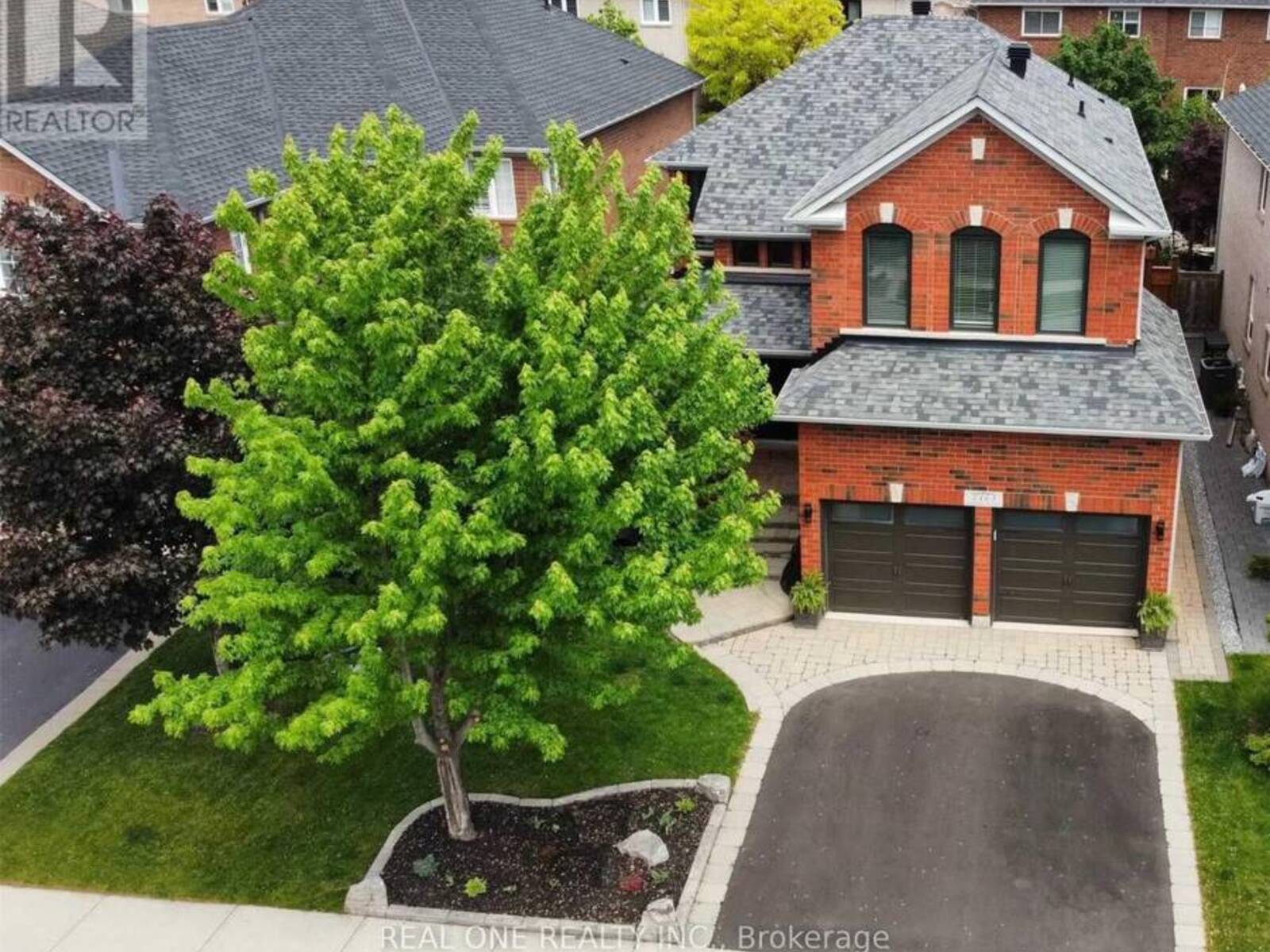 2463 PARKGLEN AVENUE, Oakville, Ontario L6M 4Y7