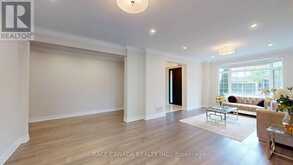 3455 LIPTAY AVENUE | Oakville Ontario | Slide Image Three