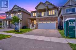 8 MUNRO CIRCLE | Brantford Ontario | Slide Image One