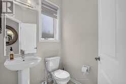 8 MUNRO CIRCLE | Brantford Ontario | Slide Image Six