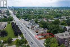 1199 & 1201 LAKESHORE ROAD E | Mississauga Ontario | Slide Image Ten