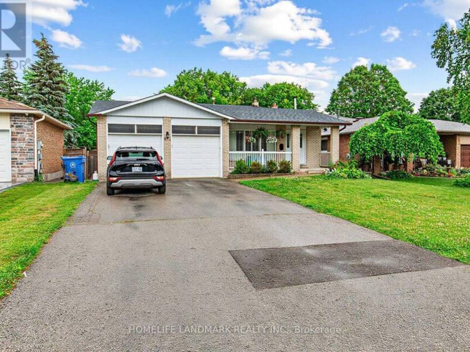 874 SPARROW ROAD, Newmarket, Ontario L3Y 5P9