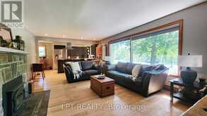 1644 RIDGE ROAD E | Oro-Medonte Ontario | Slide Image Four