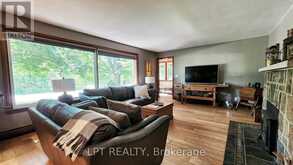 1644 RIDGE ROAD E | Oro-Medonte Ontario | Slide Image Five