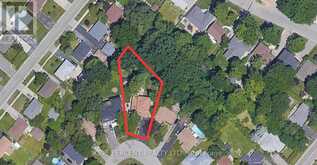 583 STEPHENS CRESCENT | Oakville Ontario | Slide Image Three