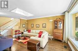 583 STEPHENS CRESCENT | Oakville Ontario | Slide Image Five