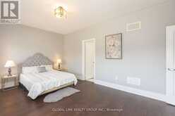 44 GOLDEN HAWK DRIVE | Waterdown Ontario | Slide Image Twenty-three