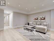 11 - 260 RUSSELL HILL ROAD | Toronto Ontario | Slide Image Twenty-two