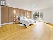 160 MANSE ROAD N | Toronto Ontario | Slide Image Twenty-four