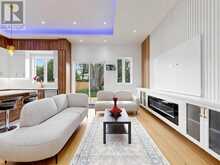 160 MANSE ROAD N | Toronto Ontario | Slide Image Two