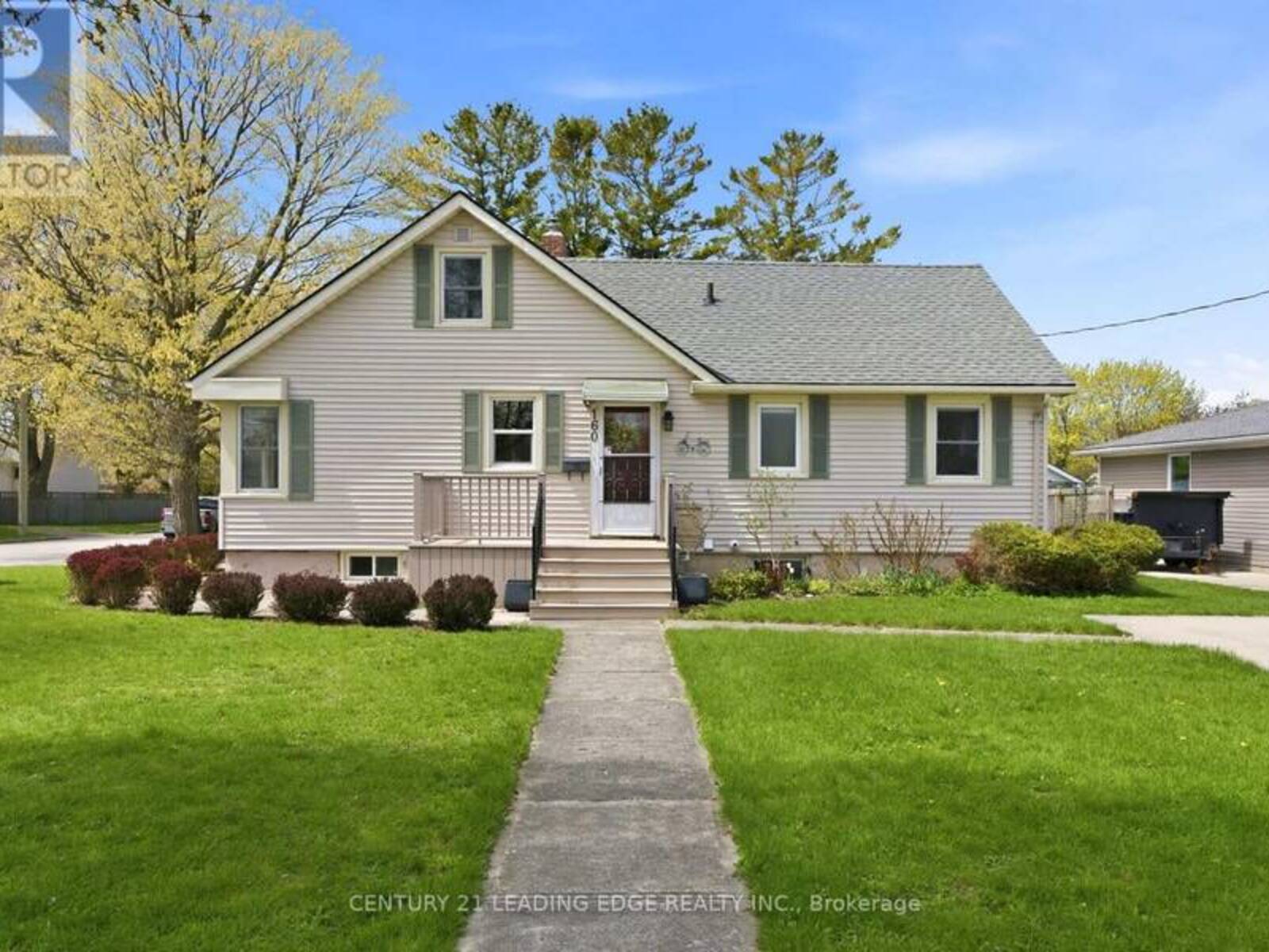 160 WIDDER STREET, Goderich, Ontario N7A 3V3