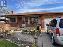 2 SHETLAND CRESCENT | St. Catharines Ontario | Slide Image Eighteen