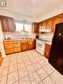 2 SHETLAND CRESCENT | St. Catharines Ontario | Slide Image Four