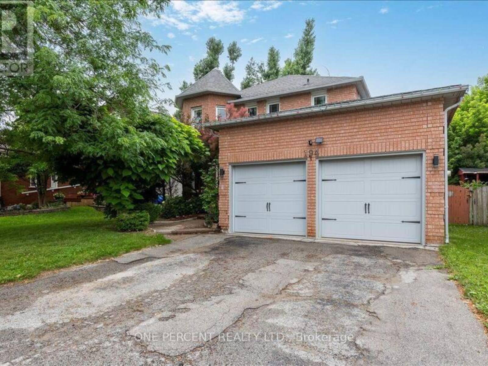 194 LIVINGSTONE STREET W, Barrie, Ontario L4N 6Z9