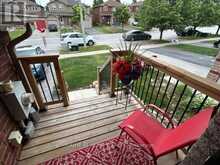 22 LION'S GATE BOULEVARD | Barrie Ontario | Slide Image Seventeen