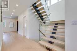 1411 MOUNTAIN GROVE AVENUE | Burlington Ontario | Slide Image Twenty-two